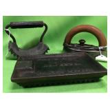 U - LOT OF ANTIQUE IRONS (A16)