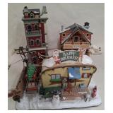 U - HOLIDAY VILLAGE HOUSES, TRAILER (A244)