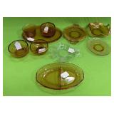 U - MIXED LOT VINTAGE AMBER & CLEAR GLASS (P618)