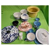 U - MIXED LOT OF VINTAGE COLLECTIBLES (P534)