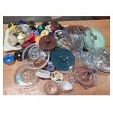 U - MIXED LOT OF VINTAGE COLLECTIBLES (P420)
