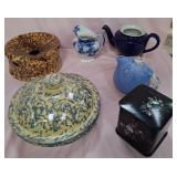 U - MIXED LOT OF VINTAGE COLLECTIBLES (P463)