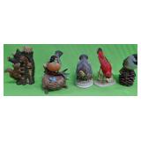 U - LOT OF FIVE COLLECTIBLE FIGURINES (P466)