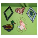 U - LOT OF STAINED GLASS SUN CATCHERS (P313)