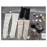 U - VINTAGE GLOVES & COSTUME JEWELRY (L66)