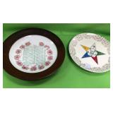 U - LOT OF TWO COLLECTIBLE PLATES (A12)