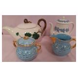 U - COLLECTIBLE TEAPOTS & C&S SET (P441)