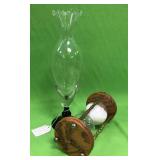 U - VINTAGE GLASS BUD VASE & HOURGLASS (A32)