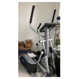 N2 - ENDURANCE ELLIPTICAL FITNESS MACHINE (R16)