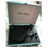 N2 - VICTROLA PORTABLE TURNTABLE (A37)