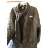 J3 - THE NORTH FACE JACKET SIZE XXL (R8)