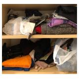 J3 - MIXED LOT OF CLOTHING (M110)