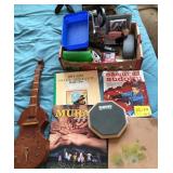J3 - BOOKS, WALL CLOCK, GAMES (R22)