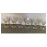 O - VINTAGE MARTINI/CHAMPAGNE GLASSES (G142)