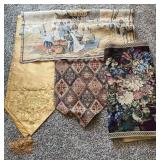 O - LOT OF TABLE RUNNERS (N26)