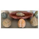 O - TERRA COTTA FRUIT BASKET (G143)