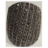 STERLING SILVER MARCASITE RING 11 GRS (A76)