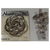 NAPIER & MONET BROOCHES (A27)