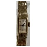 LADIES GOLDTONE WATCH(A31)