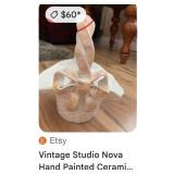 N1 - VINTAGE CERAMIC BASKET WITH BOW