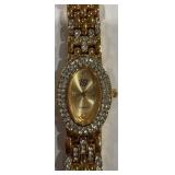 ELEGANT ELIZABETH TAYLOR WATCH (A13)