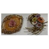 VINTAGE FLOWER BROOCHES (A23)