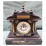 700 - VICTORIAN MARBLE MANTLE CLOCK (E58)
