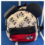 J1 - MICKEY MOUSE EARS BACKPACK (K77)