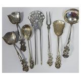 513 - LOT OF VINTAGE SERVING UTENSILS