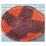 513 - ROUND WOVEN COIL BASKET (M30)