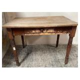 513 -VINTAGE WRITING DESK CIRCA 1920S (N4)