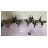 513 - LOT OF BRASS DECORATIVE HARDWARE W/ MOUNTS