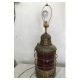 S2 - VINTAGE TABLE LAMP WITH LANTERN BASE (G94)