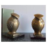 S2 - PAIR OF OWL BOOKENDS (G8)