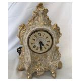 S2 - VINTAGE LE MIEUX CHINA MANTEL CLOCK (L140)
