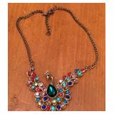 S2 - COSTUME JEWELRY PEACOCK NECKLACE (H192)
