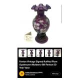 S2 - BEAUTIFUL FENTON FLORAL GLASS VASE (L14)