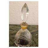 S2 - VINTAGE MARQUIS BY WATERFORD PERFUME BOTTLE
