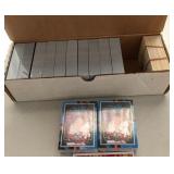 S2 - LOT OF COLLECTIBLE BASEBALL CARDS (H139)
