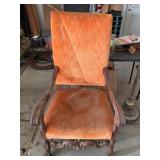 S2 - VINTAGE ARM CHAIR (G104)