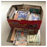 S2 - BOX OF MIXED SPORTS CARDS (H144)