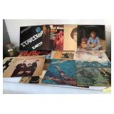 S2 - MIXED LOT OF VINYL RECORDS (R78)