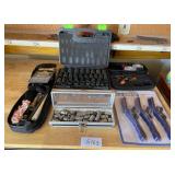 J2 - MIXED LOT OF HAND TOOLS, WIRE BRUSH SET (G163
