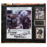 J2 - RAIDERS PLAYERS PHOTO SIGNED PLAQUE (L257)