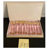 J2 - KOREAN FOLK ART SPOONS & FORKS SET (F97)