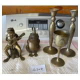 J2 - BRASS CANDLESTICKS, GOBLET, FROGS (G207)