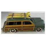 J2 - VINTAGE WOODY REPLICA CAR (L227)