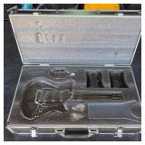 J2 - GLASS GUITAR-SHAPED DECANTER SET (G112)