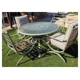 J2 - PATIO TABLE WITH FOUR CHAIRS