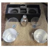 J2 - COCKTAIL SHAKER SET & ICE BUCKETS (L265)